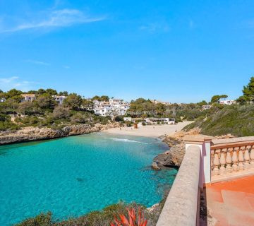 Na predaj exkluzívna vila na pobreží v Porto Cristo Novo, Malorka